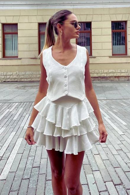 Compleu Dama, din Crep, Format din Vesta si Fusta cu Volane, si Elastic in Betelie, Greece, Ivoire