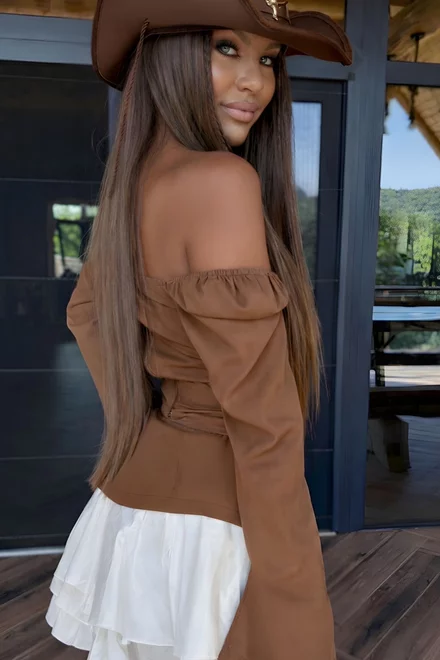 Compleu Dama, Doua Piese, Top cu Maneci Lungi Crapate si Fusta cu Poplin Alb, Noisette, Maro