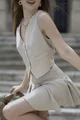 Compleu Dama, Format din Vesta cu Nasturi si Fusta Pantalon cu Volum Amplu, Macchiato, Cappucino