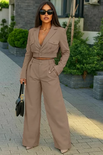 Compleu de Dama, din Bistrech, Doua Piese, Sacou Scurt si Pantalon Lung, Lejer, Sahara, Capuccino