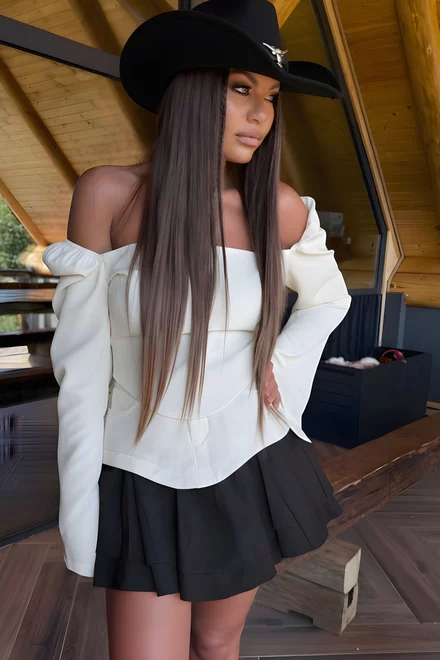 Compleu de Dama, din Bistrech, Doua Piese, Top cu Maneci Crapate si Fusta cu Poplin Negru, Melleka, Ivoire