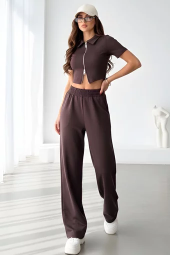 Compleu de Dama, din Crep Elastic, Bluza cu Maneci Scurte si Pantalon Lejer, Cannes, Maro