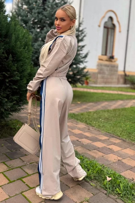 Compleu de Dama, din Doua Piese, Jacheta Scurta cu Inchidere Nasturi si Pantalon cu Insertie Blug, Preciosso, Bej