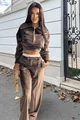 Compleu de Dama, din Doua Piese, Pantalon  cu Betelie Dubla si Bluza cu Inchidere Fermoar din Catifea, Cartter, Maro Inchis