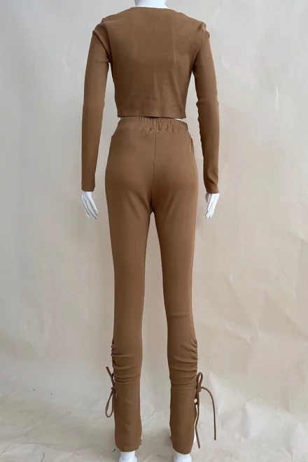 Compleu de Dama, din Doua Piese, Top Scurt si Pantaloni cu Talie Inalta si Snururi Reglabile, Daianne, Maro