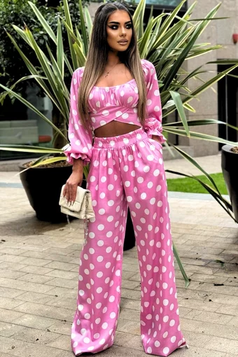 Compleu Lejer de Dama, din Doua Piese, cu Buline Albe, Pantalon Lung Evazat si Top cu Maneci Lungi si Cordon, MinniMouse, Roz