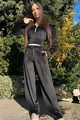 Compleu  Lejer de Dama , din Doua Piese, Pantalon cu Betelie Dubla si Bluza cu Inchidere Fermoar ,din Catifea, Riley ,Negru