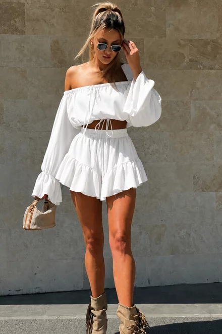 Compleu Lejer, din Tesatura Tip In, Top si Fusta Pantalon cu Volane, Arriana, Alb