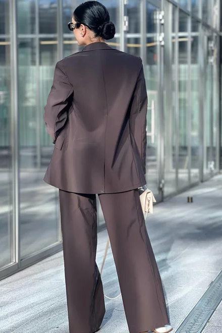 Costum de Dama, din Doua Piese, din Bistrech, Sacou si Pantalon Lejer, Capry, Maro Inchis