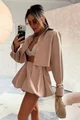 Costum de Dama din Tesatura Tip In, din Doua Piese, Camasa cu Maneci Lungi si Fusta Gogosar Scurta, Bronzze, Bej Nude
