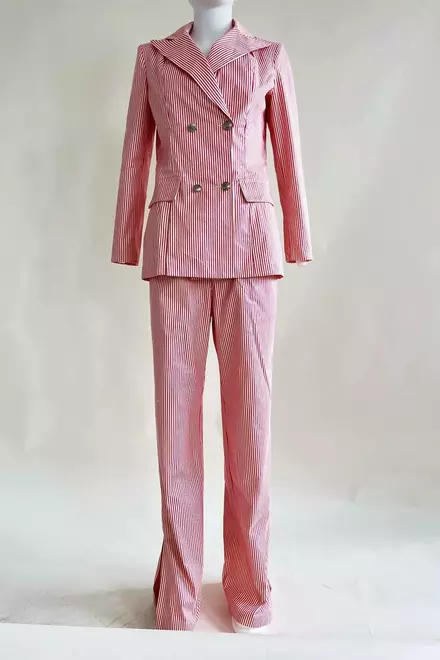 Costum de Dama Office - Casual, cu Pantaloni Lejeri si Sacou cu Inchidere Nasturi, cu Dungi, Athens, Roz