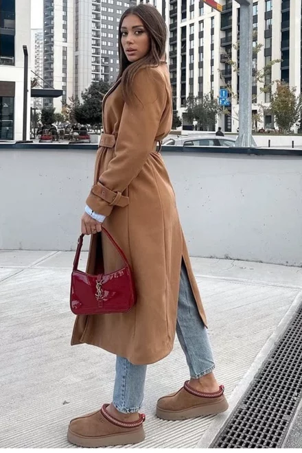 Palton Midi de Dama, Petrecut pe Bust si Crapatura la Spate, October, Maro