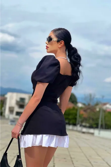 Rochie de Dama, cu Maneci Scurte, Bufante, cu Volane din Poplin Alb, Sanctuar, Neagra