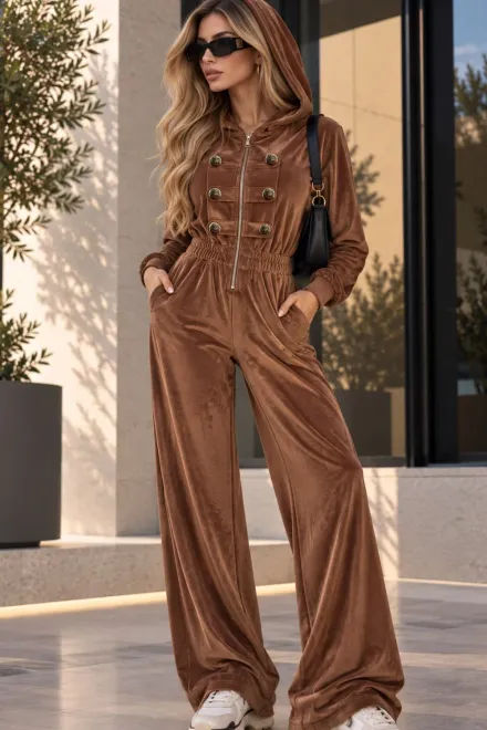 Salopeta de Dama, din Catifea, cu Gluga, Accesorizata cu Bride Tip Military, Mashy, Maro