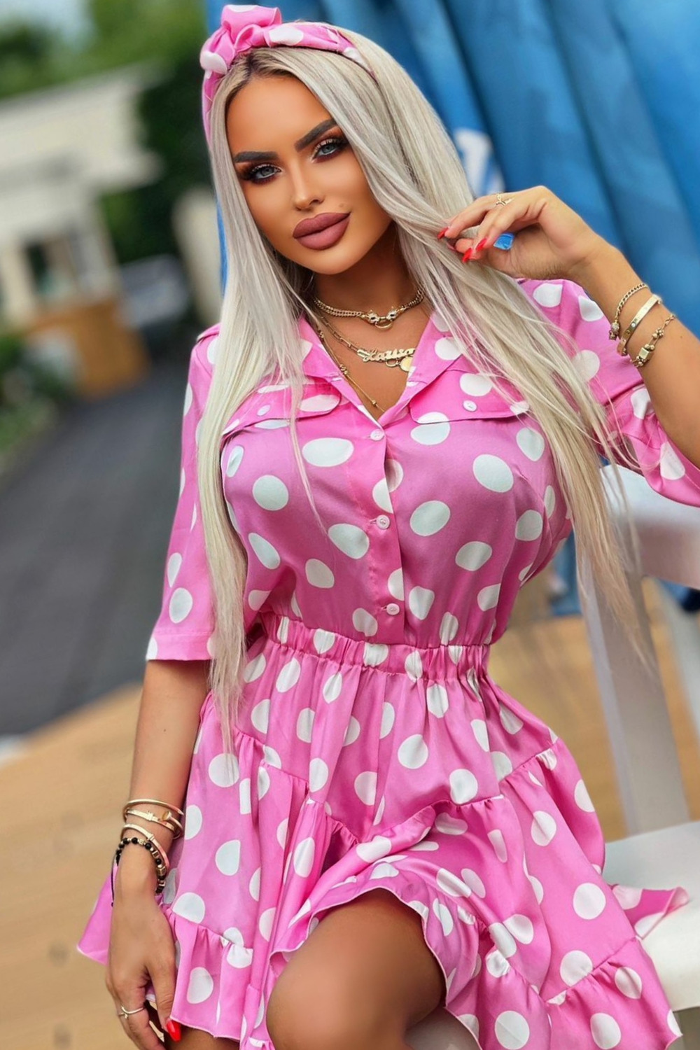 Rochie Dama de Zi, cu Inchidere Nasturi, Batic Inclus si Imprimeu Buline, Barbie Style, pe Fond Roz