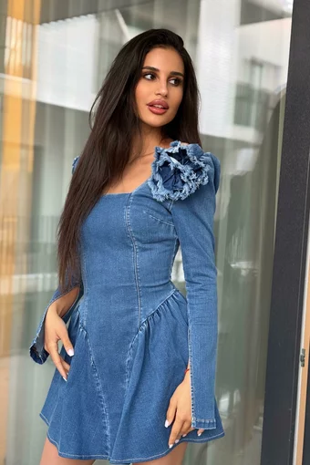 Rochie Dama, din Blug Premium, cu Maneci Lungi Crapate si Accesoriu Floare Detasabila, Couture, Blue