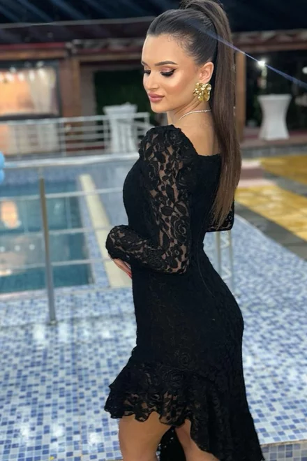 Rochie de Dama, Asimetrica, cu Inchidere Fermoar si Maneci Lungi, din Dantela, Regalle, Neagra
