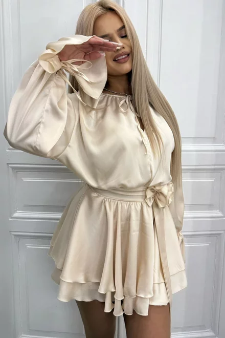 Rochie de Dama, cu Fusta Pantalon, Accesorizata cu Floare, din Satin, Tivess, Crem