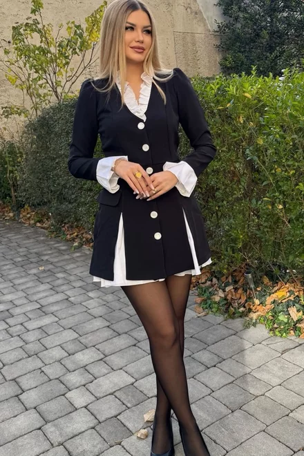 Rochie de Dama, din Bistrech combinat cu Poplin Alb, Tip Sacou cu Maneci Lungi, si Crapaturi Decorative , Expensive, Neagra