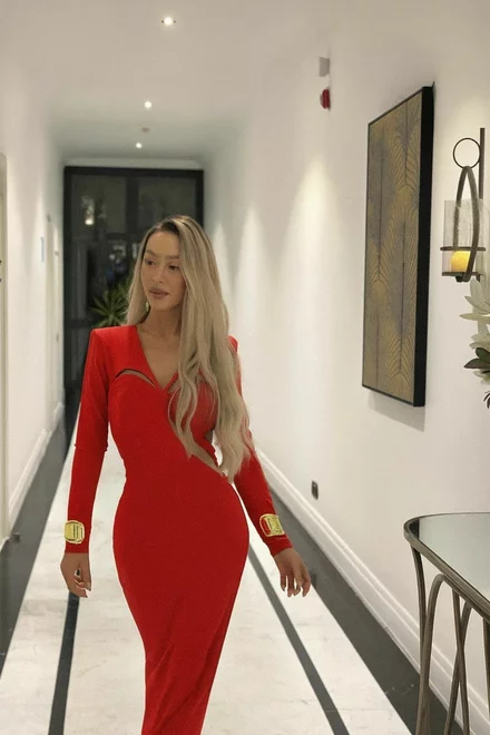 Rochie Eleganta de Dama, cu Maneci Lungi si Decupaje, Bella, Rosie