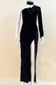 Rochie Eleganta din Catifea, Crapata pe Picior si Accesorizata cu Flori pe Bust, Daysy, Neagra