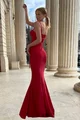 Rochie Eleganta Tip Sirena, In Cupe, cu Bretele Subtiri si Accesorizata cu Pietre Rosii, Reyna, Rosie