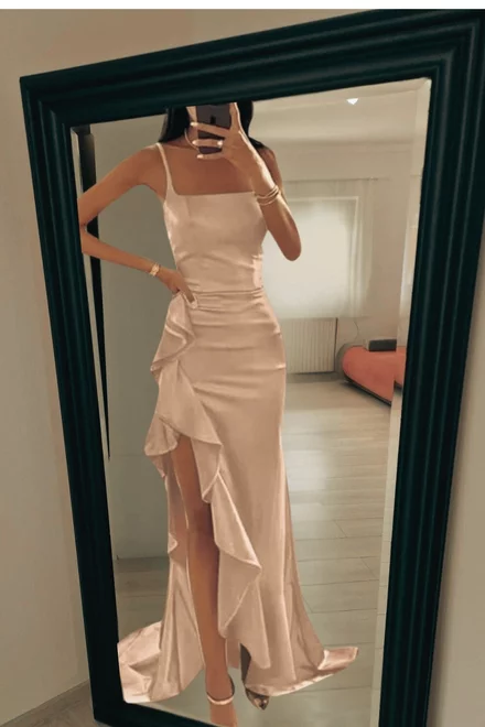 Rochie Lunga de Dama, in Bretele Subtiri, cu Inchidere Fermoar si Decupaj pe Picior, Goldie, Bej