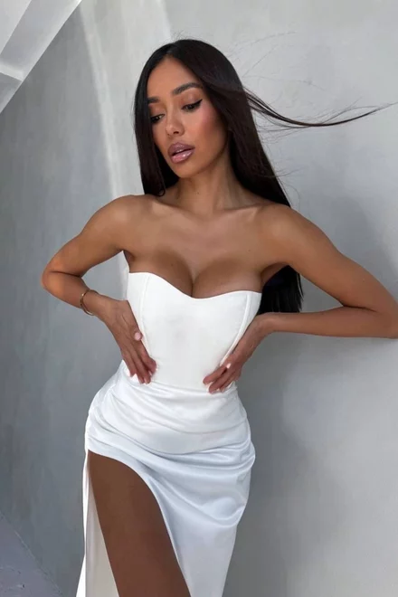 Rochie Midi de Dama, din Satin, cu Siret Reglabil si Crapatura pe Picior, Reyna, Alba