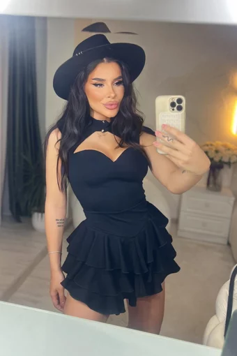 Rochie Scurta cu Volane, Usor Asimetrica, Fara Maneci si cu Inchidere Fermoar, Glossy, Neagra