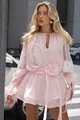 Rochie Scurta de Dama, cu Fusta Pantalon, Accesorizata cu Flori, Sparkle, Roz