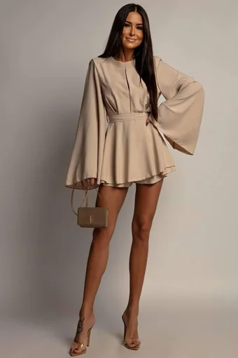 Rochie Scurta de Dama, cu Fusta-Pantalon, din Voal Mat, cu Spate Gol si Maneci Lungi Evazate, Horizon, Bej
