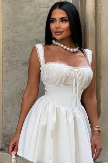 Rochie Scurta de Dama, cu Inchidere Snur Reglabil si Accesorizata cu Dantela pe Bust, Amalthea, Ivoire
