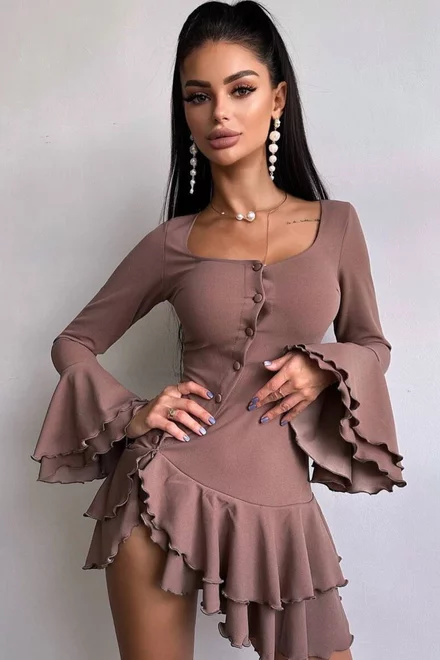 Rochie Scurta de Dama, cu Maneci Clopot si Volane, din Crep Elastic, Ballerina, Cappucino