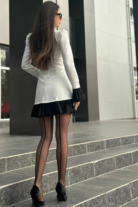 Rochie Scurta de Dama, din Bistrech, cu Maneci Lungi si Poplin Negru, Louder, Alba