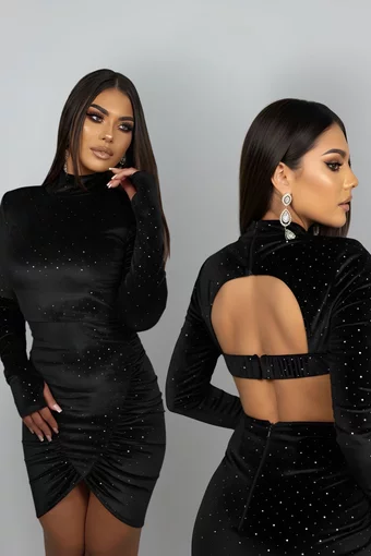 Rochie Scurta de Dama, din Catifea cu Glitter si Spate Gol, Maesttra, Neagra