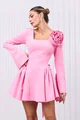 Rochie Scurta de Dama, Maneci Lungi, Accesorizata cu Floare Maxi in Piept, Glowing, Roz