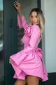Rochie Scurta de Dama, Maneci Lungi, Accesorizata cu Floare Maxi in Piept, Glowing, Roz
