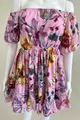 Rochie Scurta de Plaja, cu Maneci Scurte si Elastic in Talie, cu Imrpimeu Floral,  Amedea, pe Fond Roz