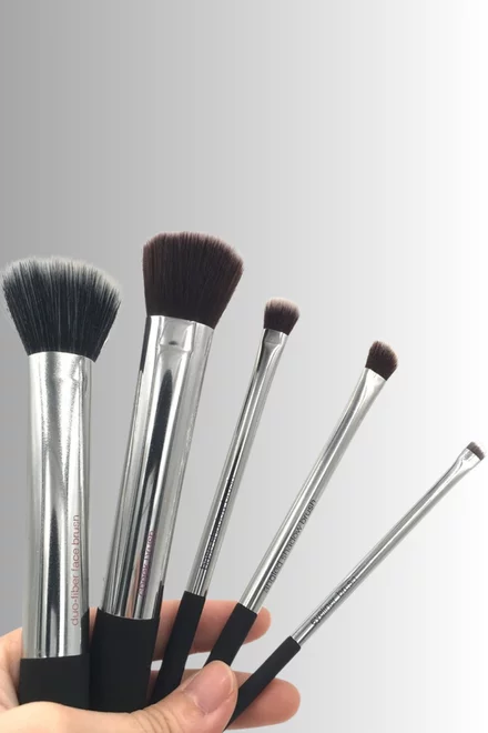 Set de Cinci Pensule pentru Makeup, Real Techniques, Limited Edition Design, Silver