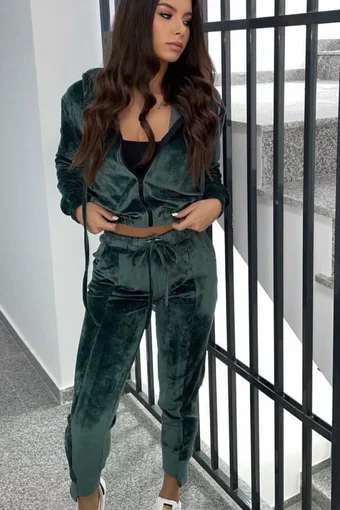 Trening dama catifea GREEN FOREVER IN LOVE cu fermoar