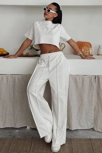 Trening de Dama, din Bumbac, Tricou Scurt si Pantaloni Lejeri cu Cusaturi Evidentiate, TrueMotion, Alb