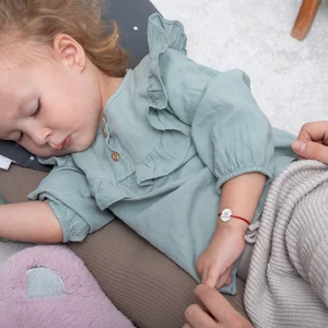 Bratara Argint copii, snur si banut, personalizata (14.5 mm)