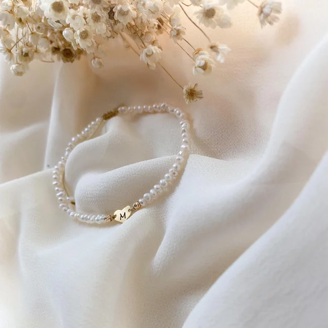 Bratara Aur dama, snur cu bilute, perle si inima, personalizata initiala (7 mm)