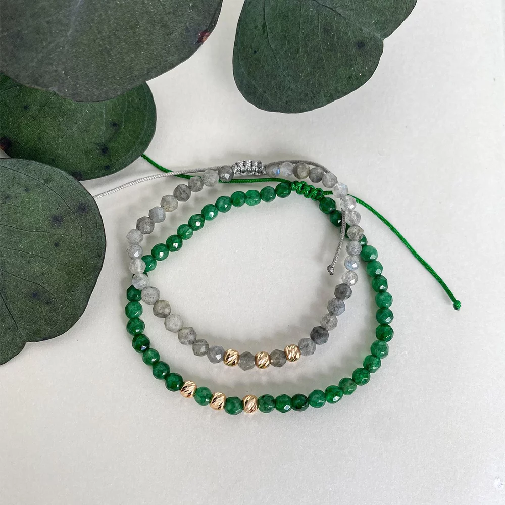 bratara-cu-pietre-semipretioase-agat-verde-fatetat-si-bilute-aur-piatra-lunii-august-113347-2.webp