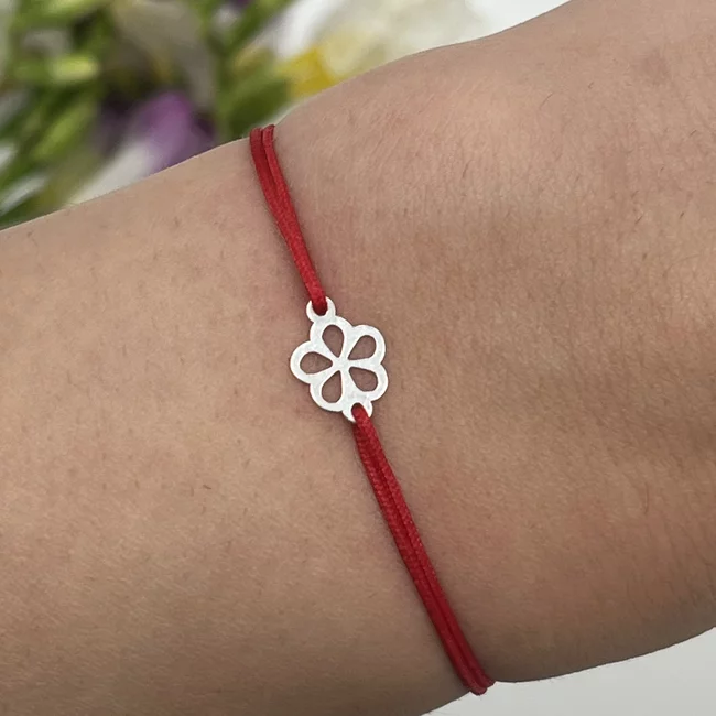 Bratara Martisor Argint 925, snur rosu si floare 7 mm (minim 3 buc)