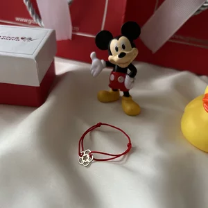 Bratara martisor Argint, snur rosu si infinit 11 mm placat Aur 14K (minim 3 buc)