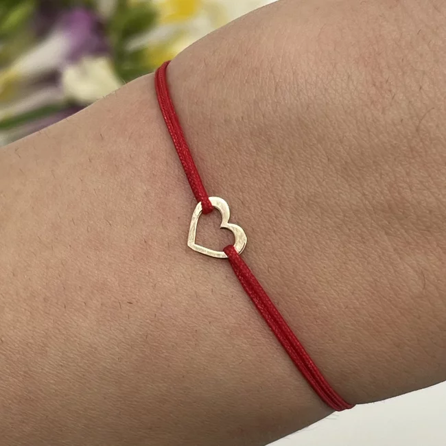 Bratara Martisor Aur 14K, snur rosu si inima ( 8 mm )