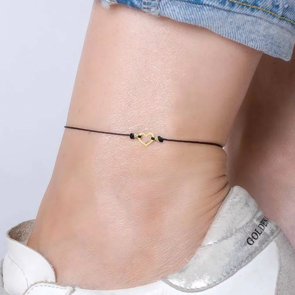 bratara-picior-aur-snur-cu-bilute-si-inima-reglabila-8-mm-117226-2.webp
