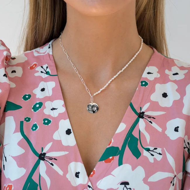Colier perle, lantisor Hardwear si banut, personalizat cu poza (17 mm)