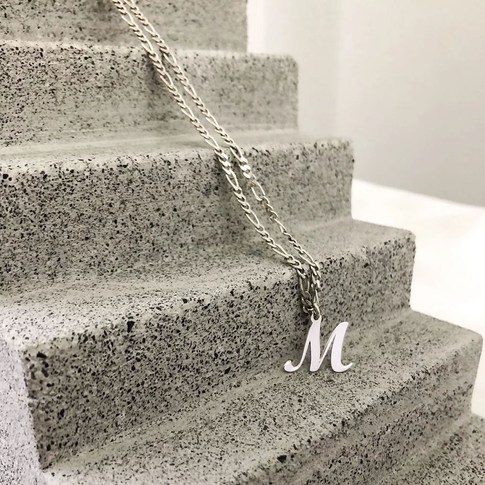 lant-argint-barbat-personalizat-initiala-lant-gros-figaro-107578-2.webp